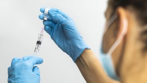 Thumbnail voor Huisarts uit Heemstede weigert patiënten te vaccineren en stuurt ze antivax-berichten
