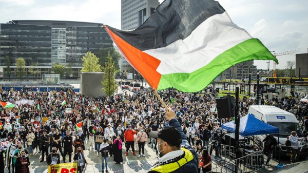 noodbevel centrum Utrecht ontbinden demonstratie pro palestina