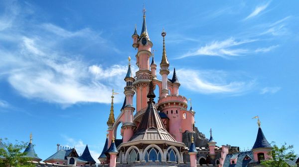 disneyland parijs weer open 17 juni