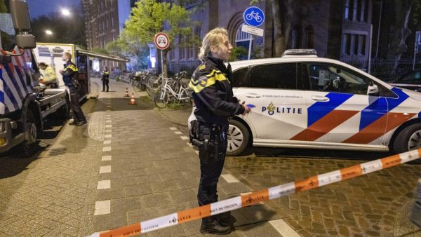 steekpartij Een van de vijf slachtoffers steekpartij Amsterdam overleden