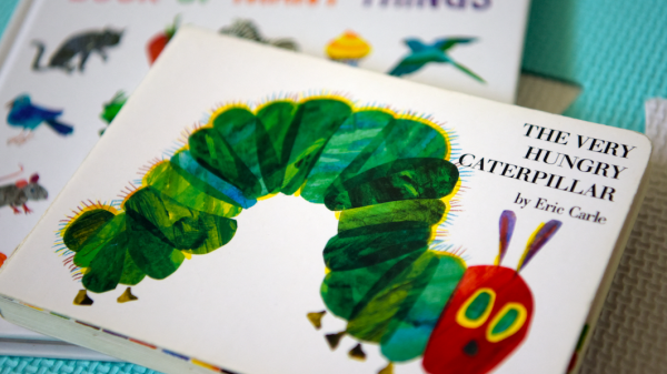 Schrijver (91) kinderboek Rupsje Nooitgenoeg overleden