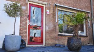 Thumbnail voor Bewoners Alphen aan den Rijn springen na explosie uit raam: 'We moesten daar weg'