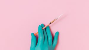 Thumbnail voor Moderna vraagt ook goedkeuring vaccin voor tieners