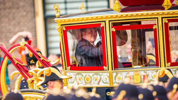 Tweede Kamer worstelt met terugkeer Gouden Koets door afbeelding slavernij