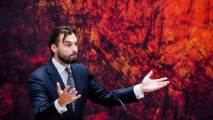 Thumbnail voor Kamerleden zijn klaar met houding Thierry Baudet: 'Enige wat hij doet is filmpjes knippen'