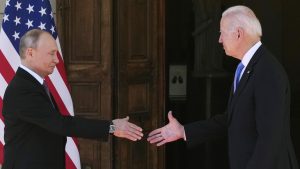 Thumbnail voor Poetin noemt eerste top met Biden constructief