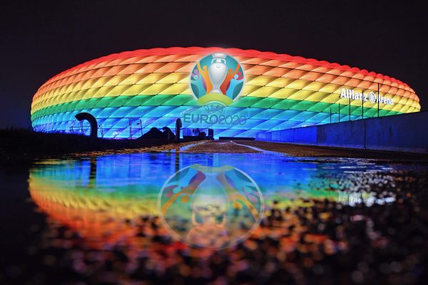 regenboogkleuren-uefa-munchen-ek-duitsland-hongarije-s