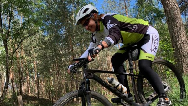 Ingrid kreeg mountainbike-ongeluk: 'Laat je niet afschrikken door risico's'