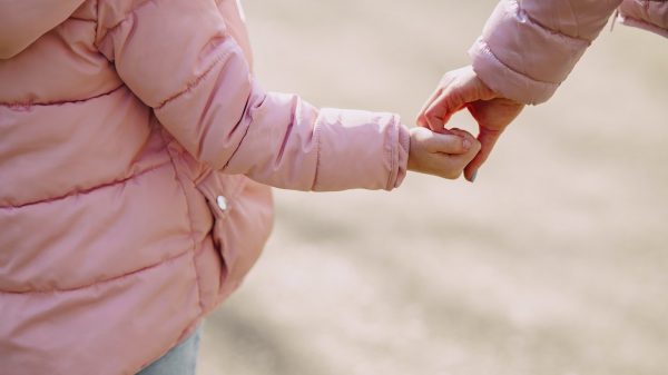 Kortere wachtlijst opvang pleegkinderen, maar vraag blijft hoog