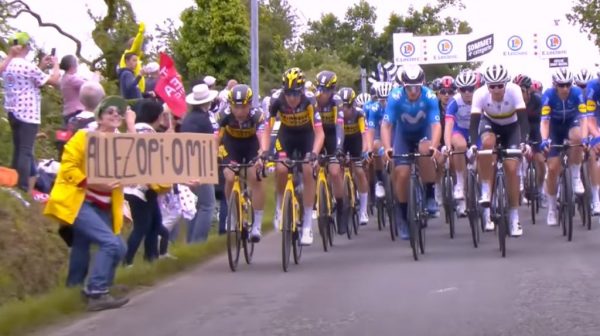 Franse vrouw (30) die valpartij Tour de France veroorzaakte in oktober voor rechter