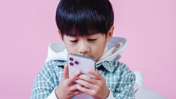 TikTok verwijderde zeven miljoen accounts van te jonge kinderen