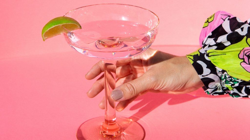 zomercocktail van cocktailshaker Tess Posthumus zomer 2025