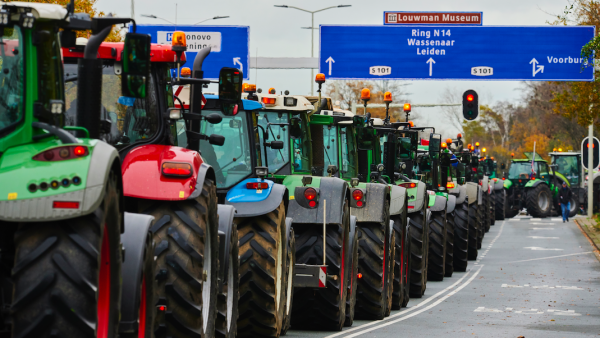 Boeren voeren actie in den haag