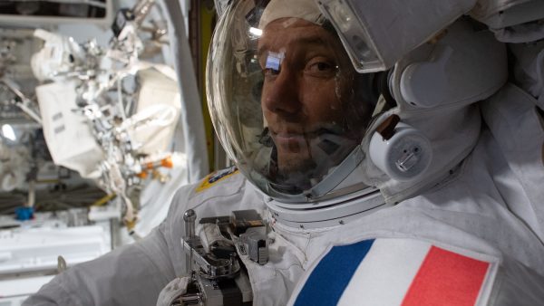 ISS-astronaut Thomas deelt prachtig gedetailleerde ruimtefoto van Nederland