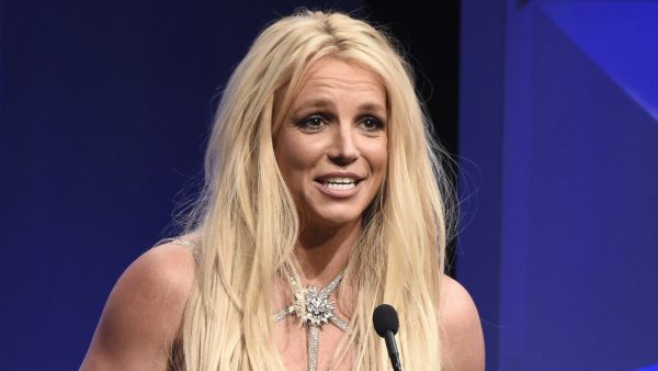 Britney Spears zoekt nieuwe advocaat om curatorschap te stoppen
