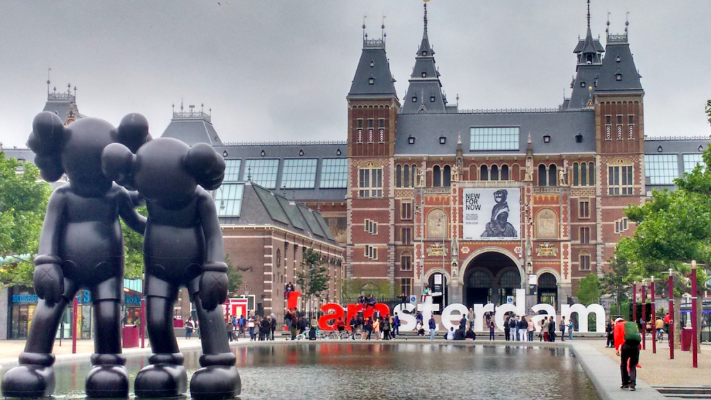 Amsterdam stelt grens aan toeristen