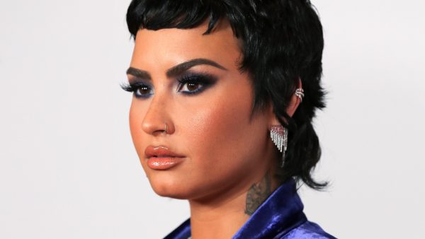 Voornaamwoorden zijn soms ook lastig voor Demi Lovato