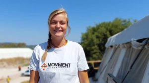 Thumbnail voor Silke (24) werkt in vluchtelingenkamp Lesbos: 'Baby's lagen op straat na brand in kamp Moria'