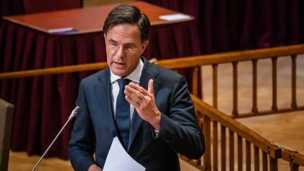 Rutte wil dat iedereen weer zo veel mogelijk thuis gaat werken