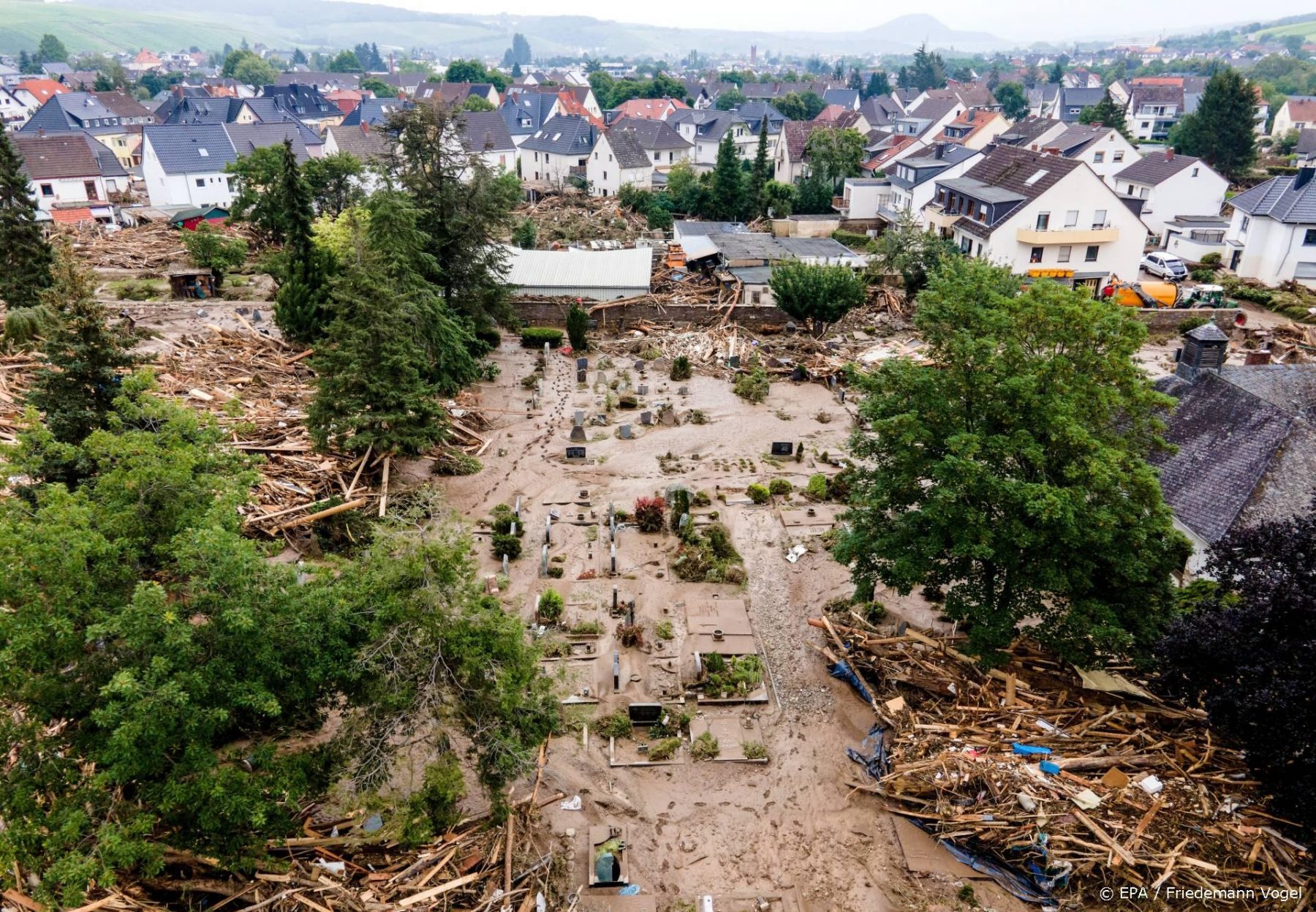 Dodental in Duits rampgebied Ahrweiler fors gestegen, 90 mensen om het leven gekomen