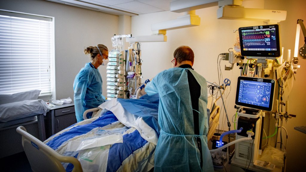 Ziekenhuizen zien grootste toename coronapatiënten sinds mei
