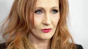 Thumbnail voor J.K. Rowling 'honderden keren' bedreigd na uitspraken over transgenders