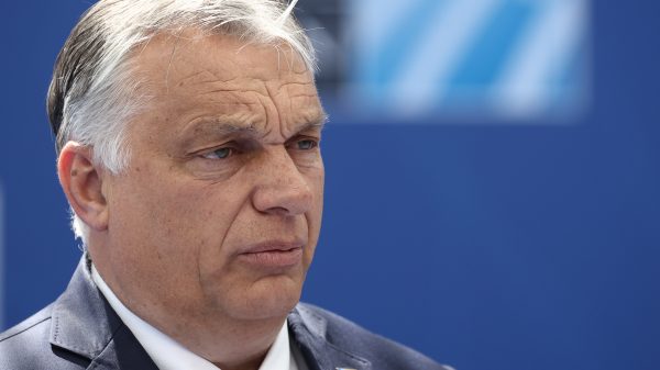 Orban referendum hongarije
