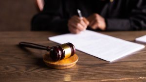 Thumbnail voor OM eist tien jaar cel tegen Haarlemmer voor doodsteken huisgenoot