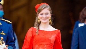 Thumbnail voor Belgische kroonprinses Elisabeth (19) slaagt voor militaire opleiding: 'Ze is een grote belofte'