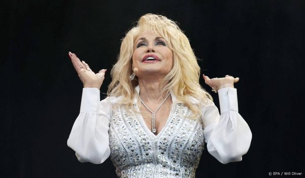 Dolly Parton investeerde royalty’s hit Whitney in zwarte buurt