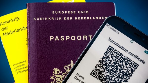 Reizigers opgelet: strenge coronacontroles bij Belgische grens