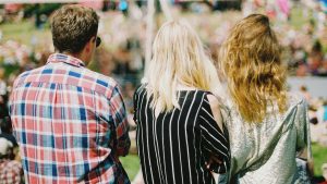 Thumbnail voor Linda (36) brak met haar man én beste vriendin: 'Ze spraken af tijdens mijn avonddiensten'