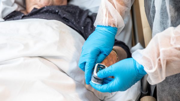 'Sterftecijfer in laatste week van juli is iets hoger dan verwacht'