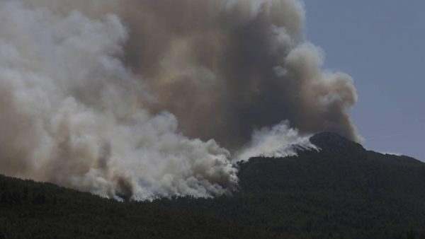 Acht doden door neerstorten blusvliegtuig boven Turkije