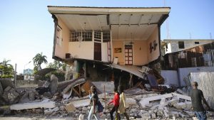 Thumbnail voor Aantal slachtoffers aardbeving Haïti loopt op naar ruim 300 doden