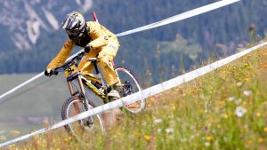 Thumbnail voor Nederlander (20) overleden na val met mountainbike in Oostenrijk