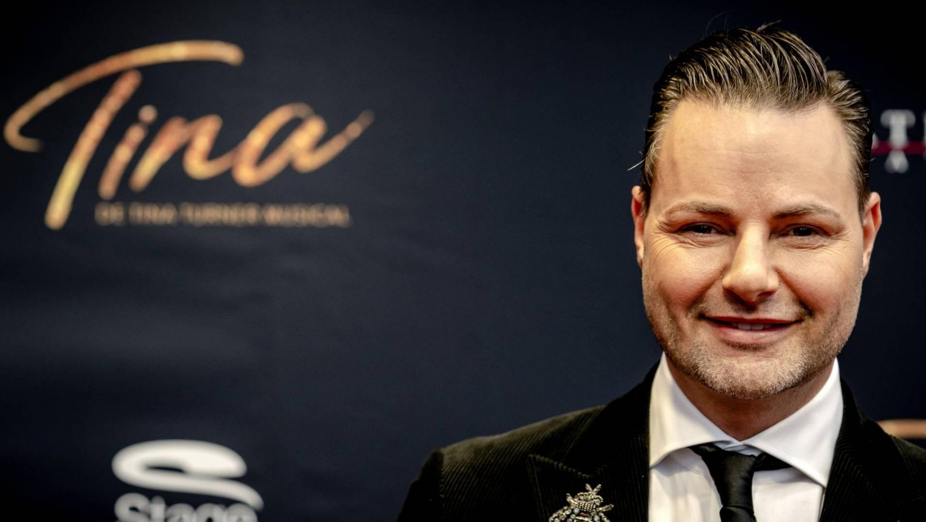 Jammer maar helaas Fred van Leer stelt verjaardagsfeest in Ahoy weer uit LINDA.nl