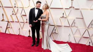 Thumbnail voor Hallo baby: Scarlett Johansson in diepste geheim bevallen