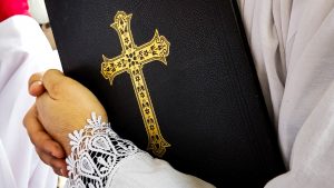 Thumbnail voor Niet zo heilig: Braziliaanse bisschop neemt ontslag na lekken van masturbatievideo