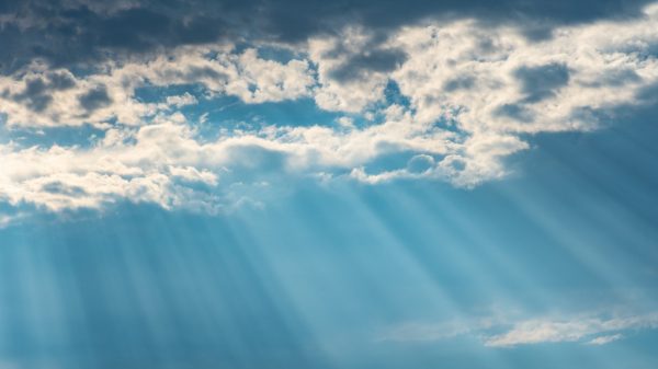 Een glimp van de zomer: zonnige zaterdag gevolgd door onweersbuien