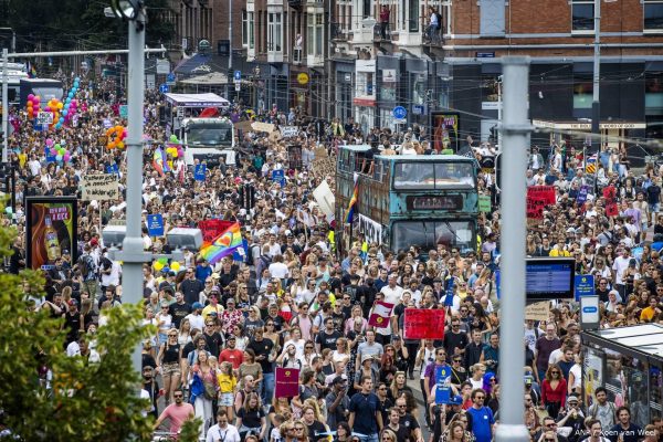 Amsterdam: 'Kom niet meer naar demonstratie evenementensector, het is te druk'