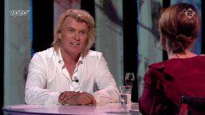 Thumbnail voor Hans Klok vertelt in 'Zomergasten' vol passie over variété: 'Wat een fijne, lieve gast'