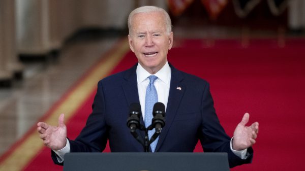 tv-toespraak Biden over vertrek Afghanistan in tv-toespraak: 'Een buitengewoon succes'