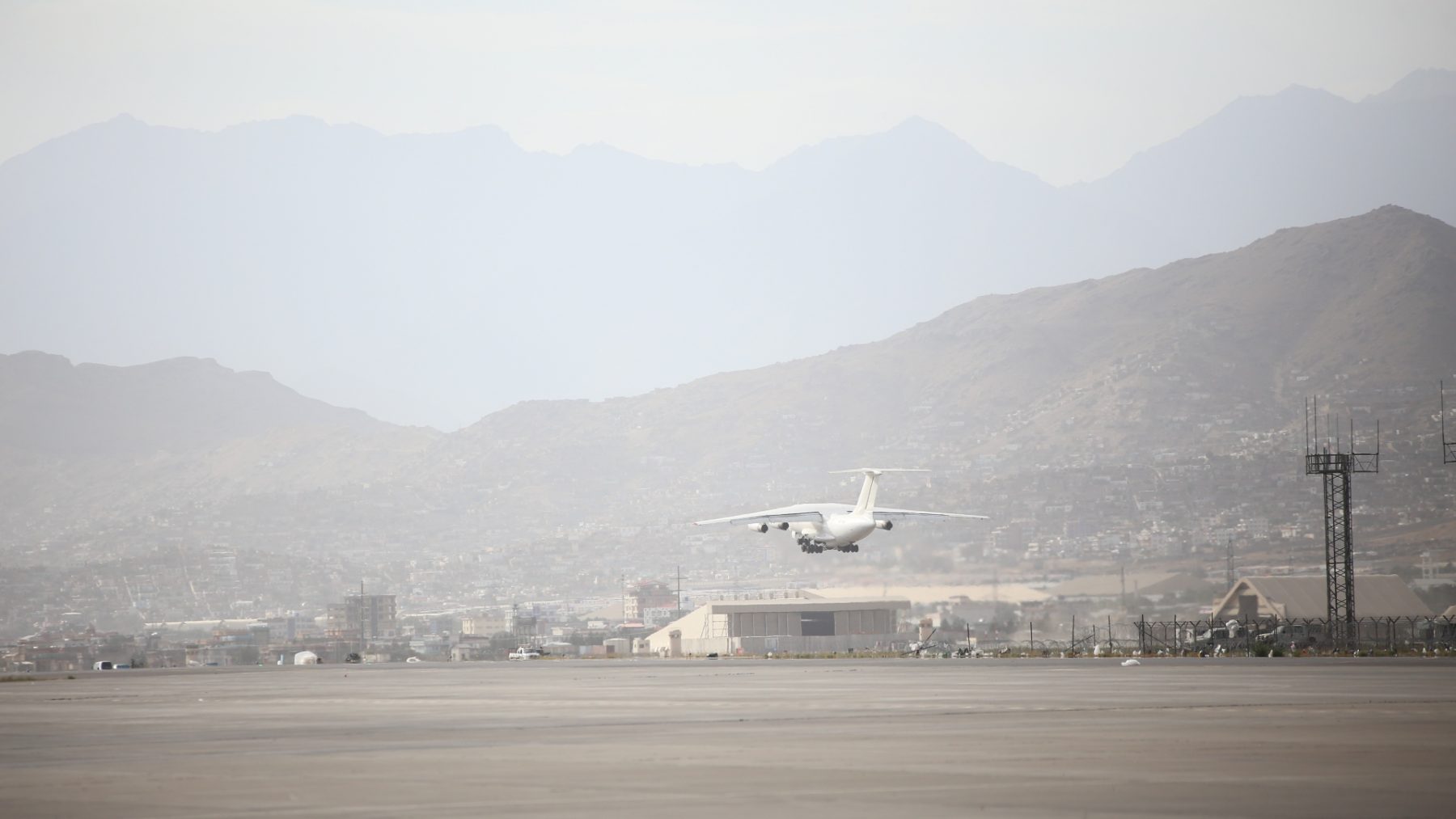 Afghanistan Afghaanse luchtvaartmaatschappij Ariana gaat weer vanaf Kabul vliegen