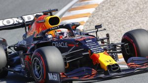 Thumbnail voor Max Verstappen pakt op Zandvoort poleposition voor Dutch GP