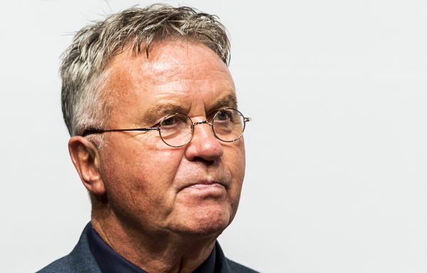 Guus Hiddink stopt