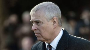 Thumbnail voor Britse 'Runaway Prince' Andrew is tóch gedagvaard in misbruikzaak