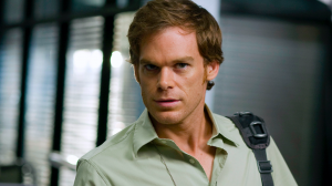 Thumbnail voor Bloedspatten en plastic: seriemoordenaar Dexter is terug in allereerste trailer