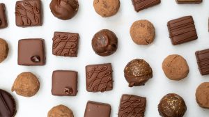 Thumbnail voor Patissier Rosah over haar zo geliefde chocolade: 'Mooiste onderdeel van mijn vak'