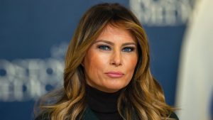 Thumbnail voor Voormalig stafchef doet boek open over Melania Trump (en ze komt er niet goed vanaf)